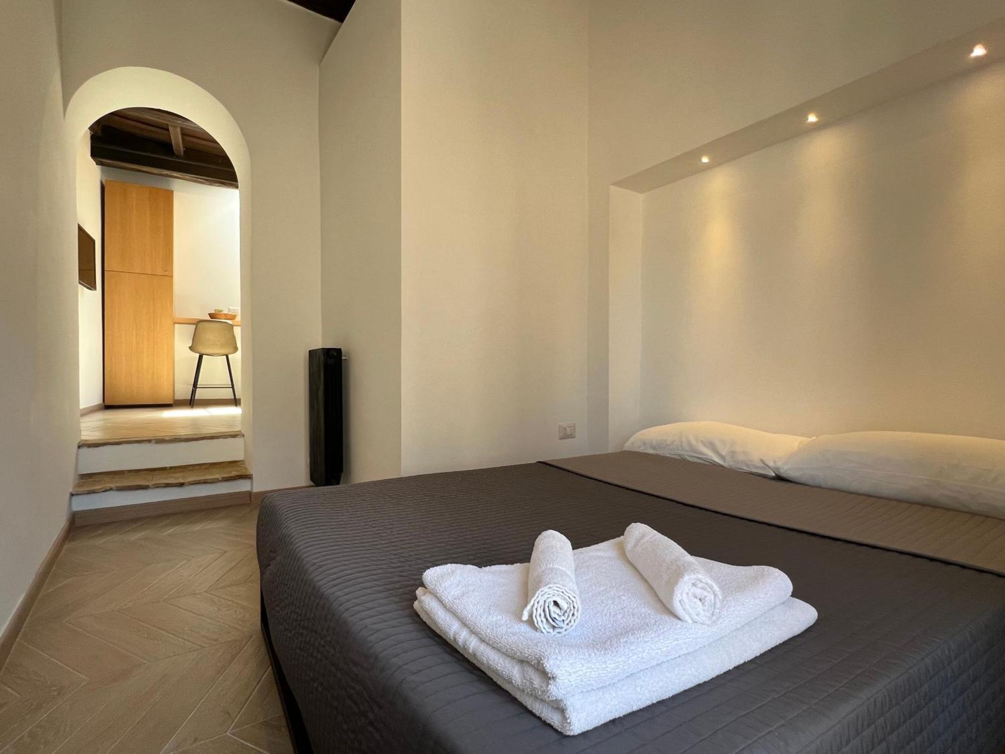 Trastevere Suite Apartment โรม ภายนอก รูปภาพ